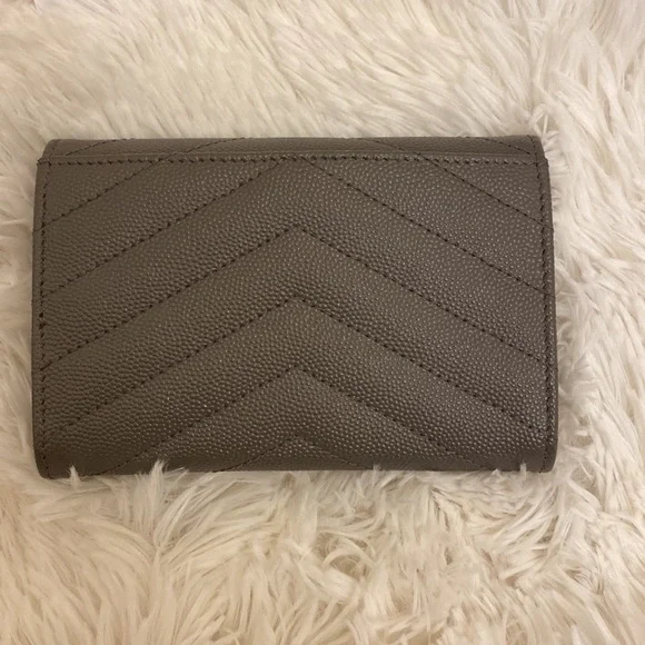 Small wallet - Picture 3 of 8